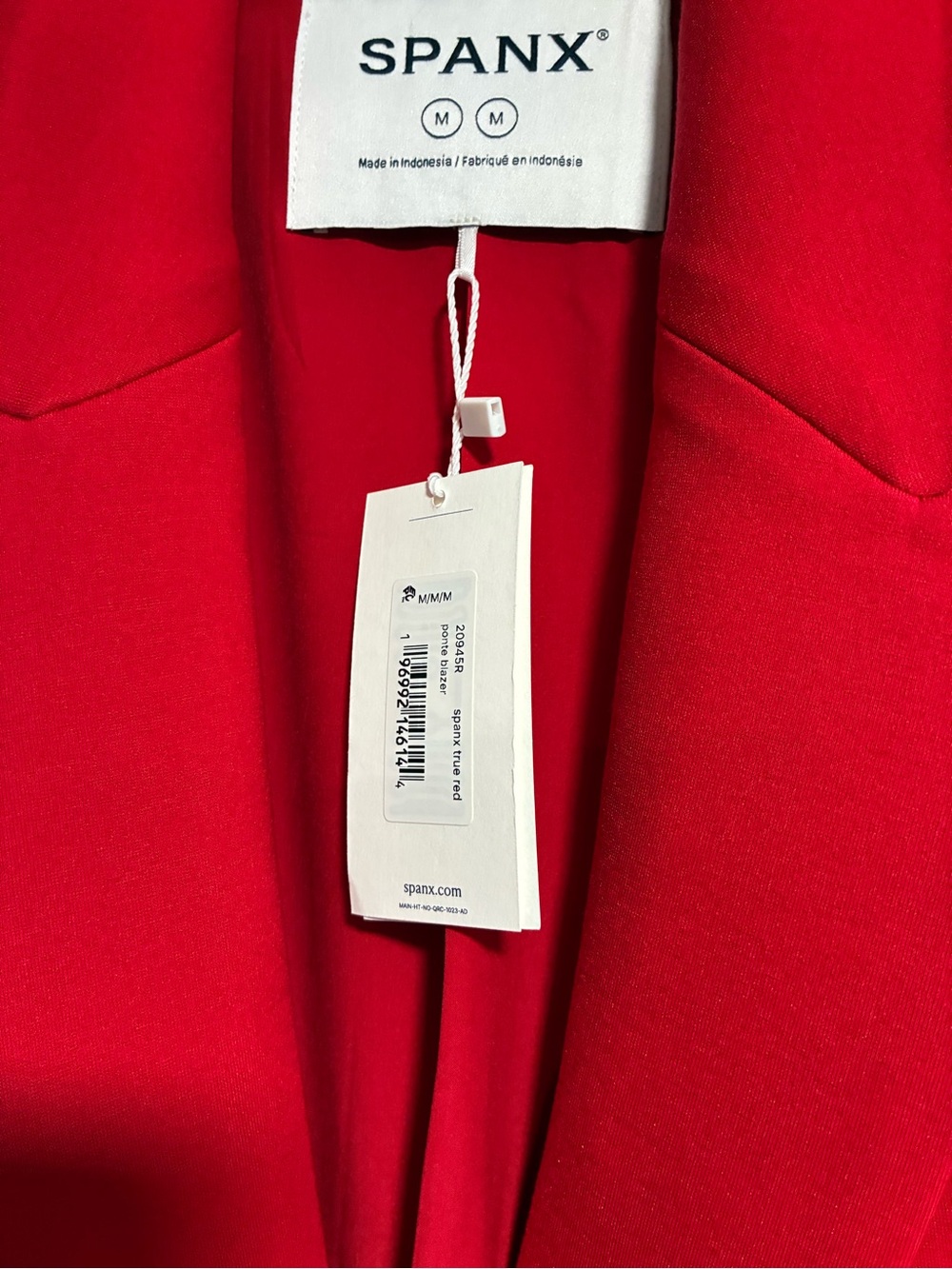 SPANX Red Single-Button Notch-Lapel Blazer - Picture 4 of 5